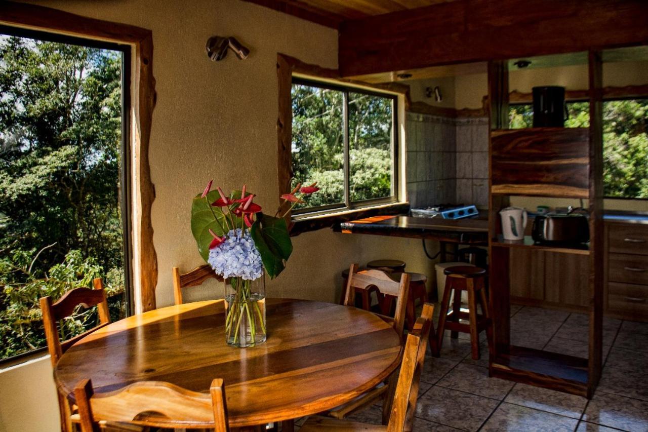 Cabinas Capulin & Farm Monteverde Exteriör bild